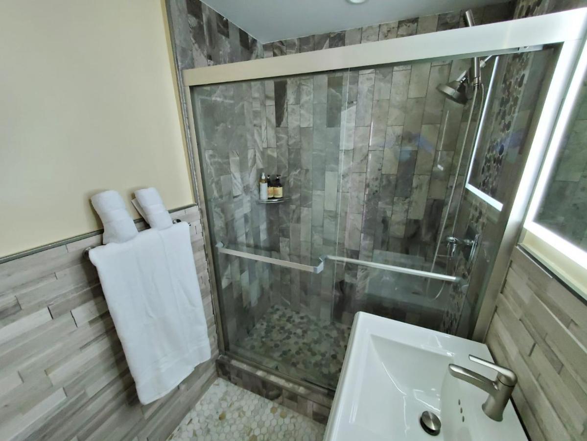 Just Renovated 3 Br/2Bath/ Parking+ Downtown View Apartment Atlanta Exterior foto