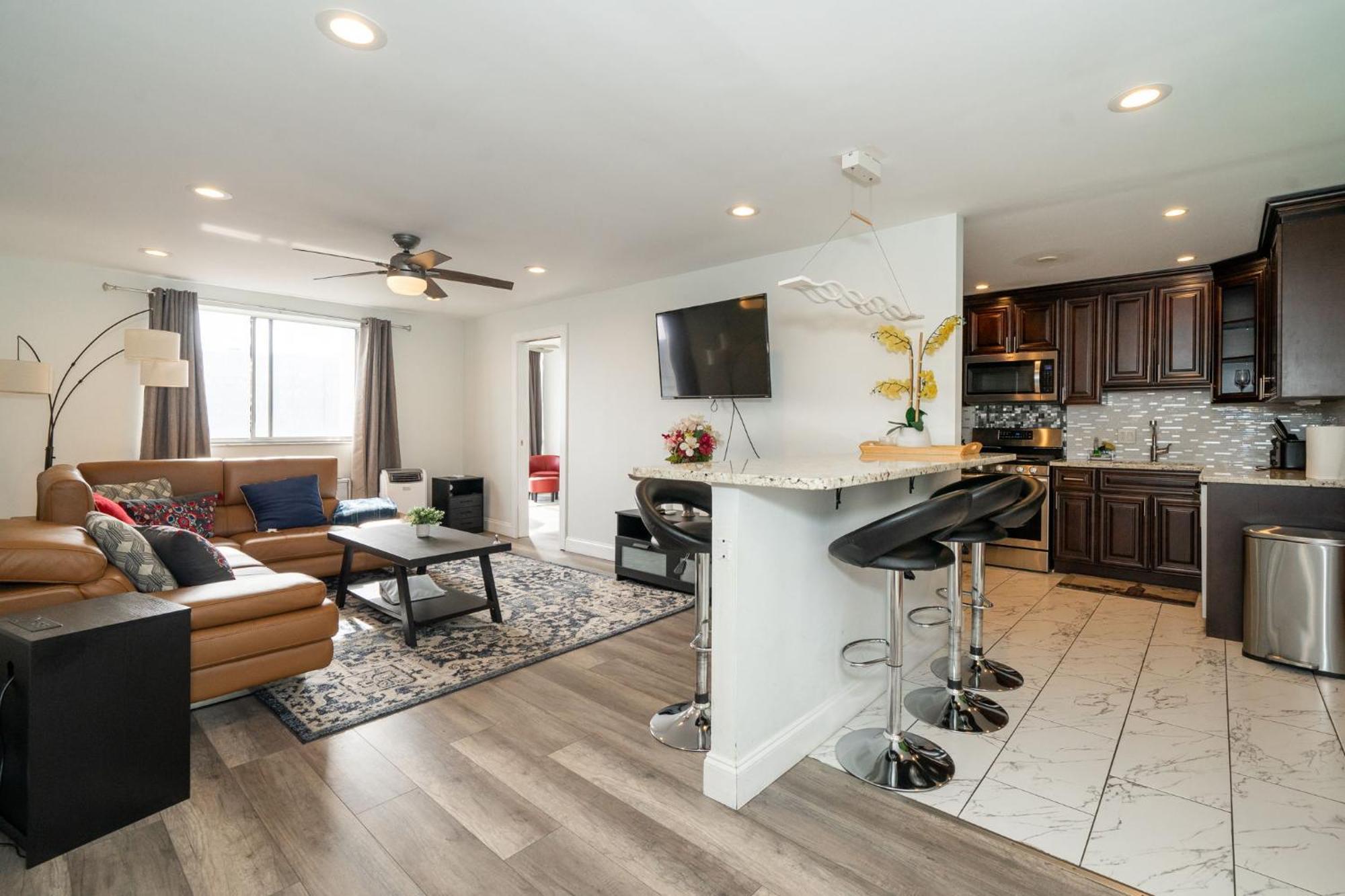Just Renovated 3 Br/2Bath/ Parking+ Downtown View Apartment Atlanta Exterior foto